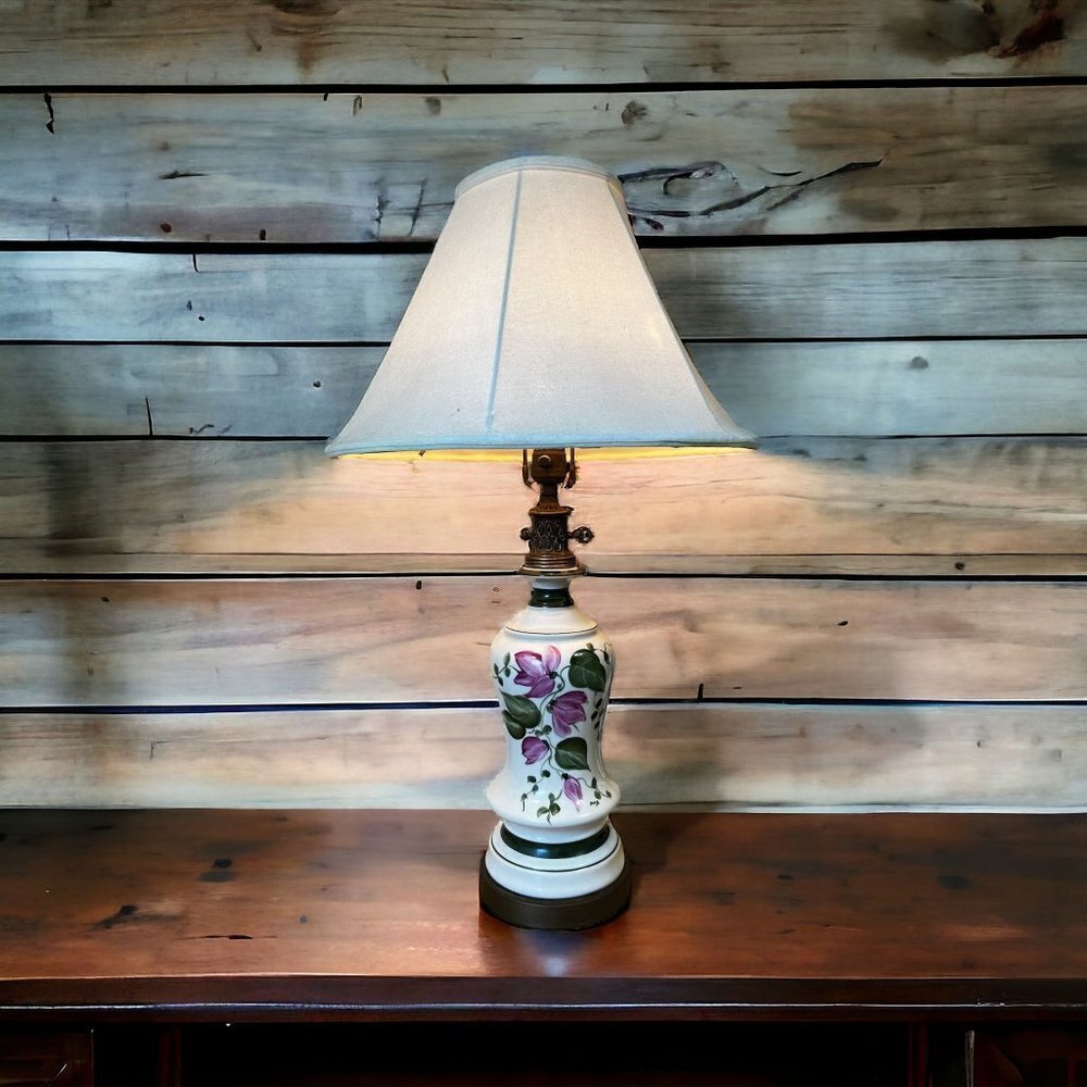 Vintage Leviton Ceramic Floral Hand Painted Table Lamp